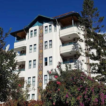 Appart hôtel Lila 2*